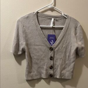 Seraphine women’s nwt size 10 Beige Ribbed Button-Up Cardigan